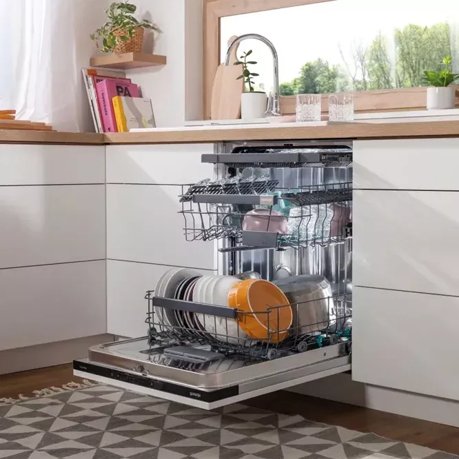 Built-In Dishwashers