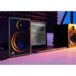 Studio-Quality Sound - Scansonic Mackie CR4-X speakers