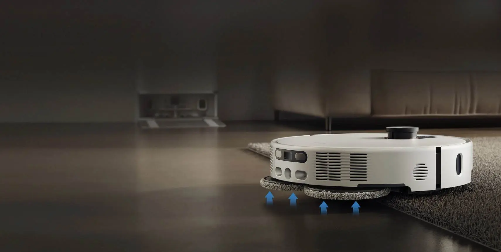Automatic mop lifting for carpets