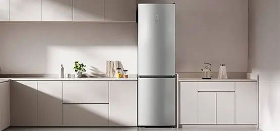 Dreame Combi MegaPro refrigerator in a beige kitchen