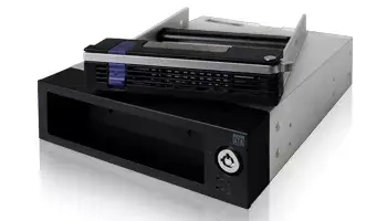 3.5" SATA korpuss Icy Dock MB876SK-B Photo 3