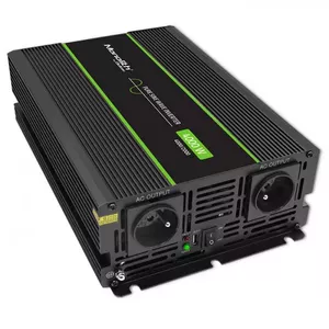Автомобильный инвертор Qoltec Monolith 4000 Вт черный