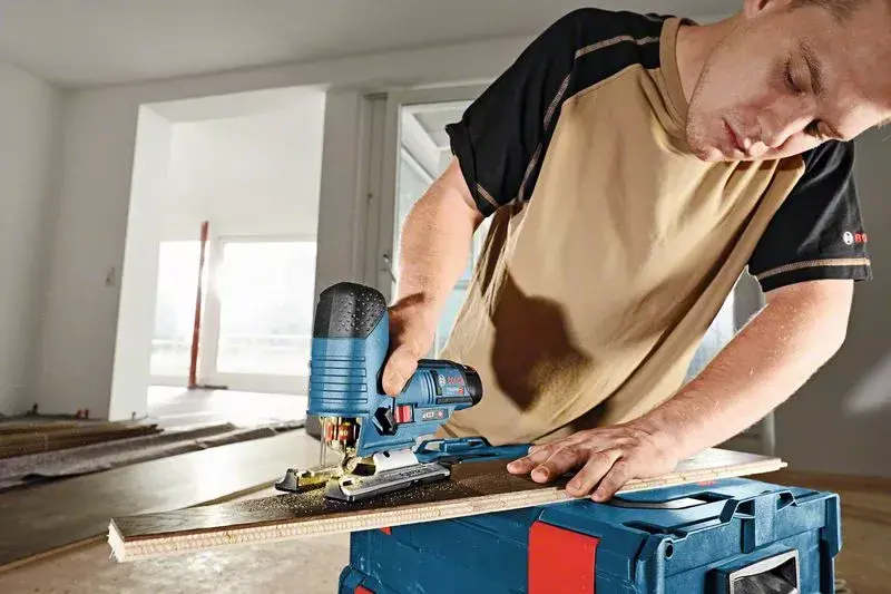 Электролобзик Bosch GST 12V-70 Professional Photo 3