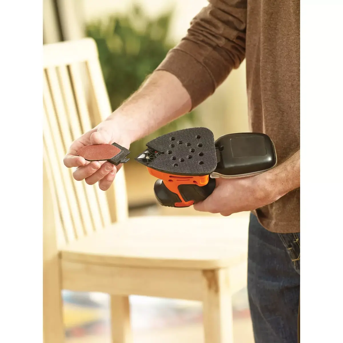 Portatīvā slīpmašīna Black & Decker KA2000-QS Photo 13