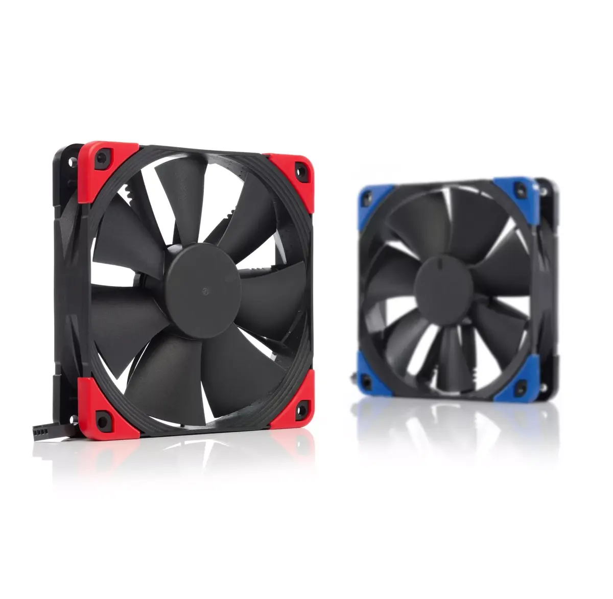 Вентилятор Noctua NF-F12 PWM chromax.black.swap Photo 4