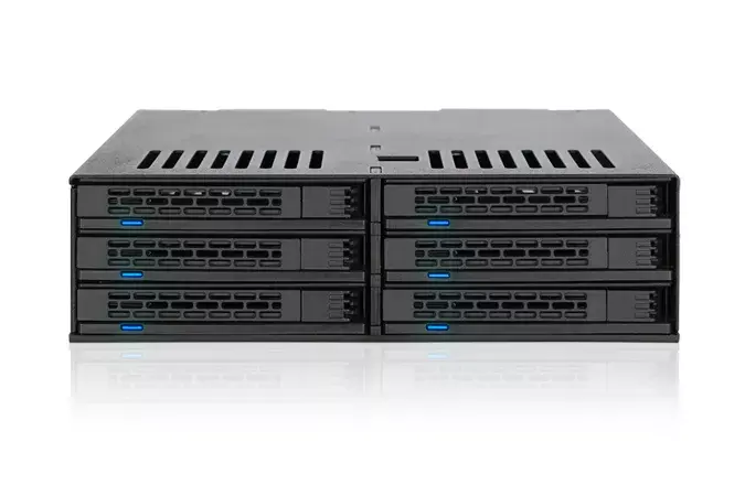Дисковый массив Icy Dock MB326SP-B Photo 2