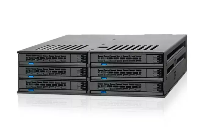 Дисковый массив Icy Dock MB326SP-B Photo 6