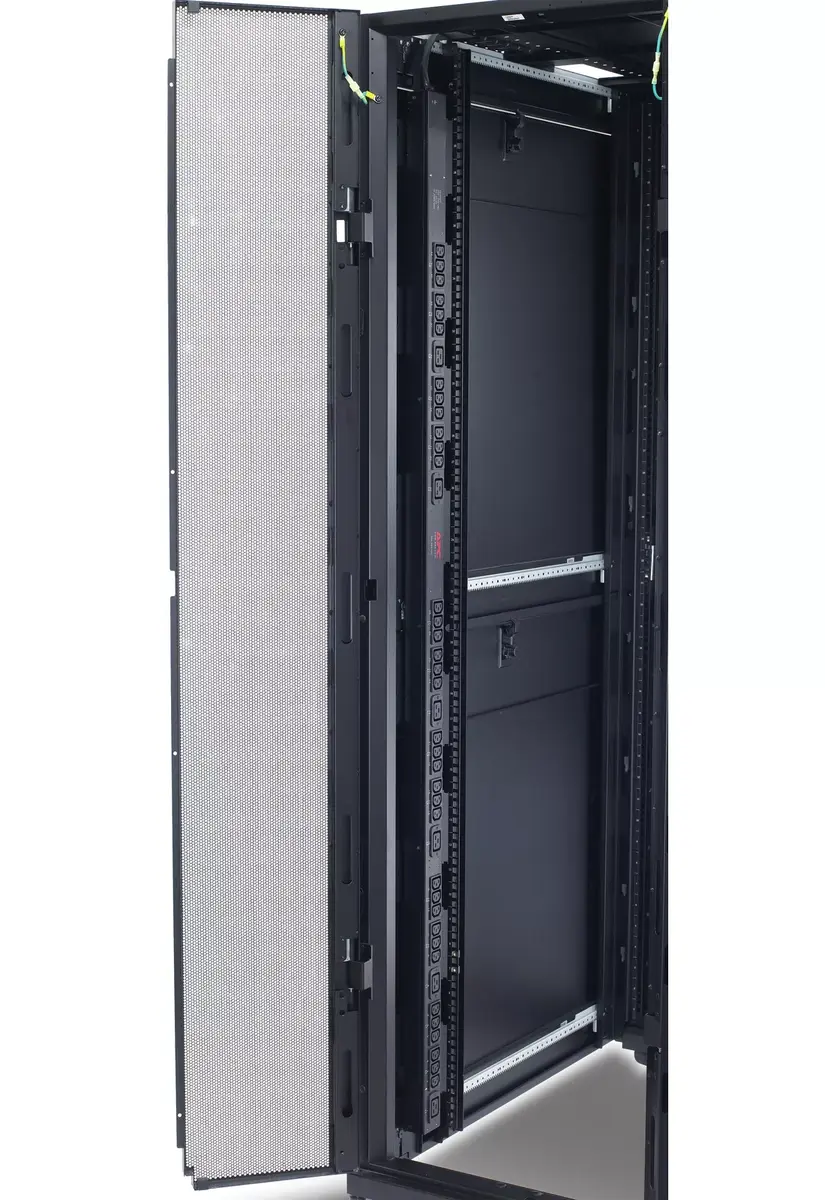 APC Rack PDU Базовый 0U 11 кВт Photo 2