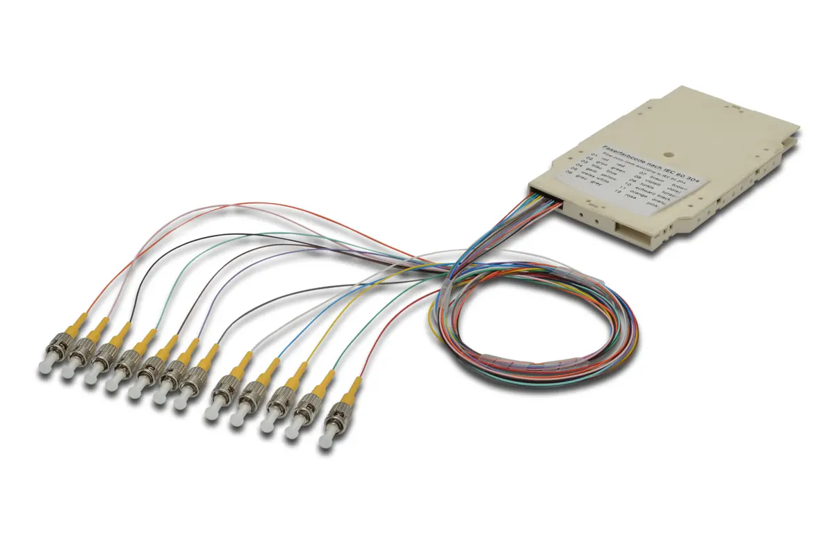 DIGITUS A-96911-02-UPC Smaida kete iepriekš samontēta