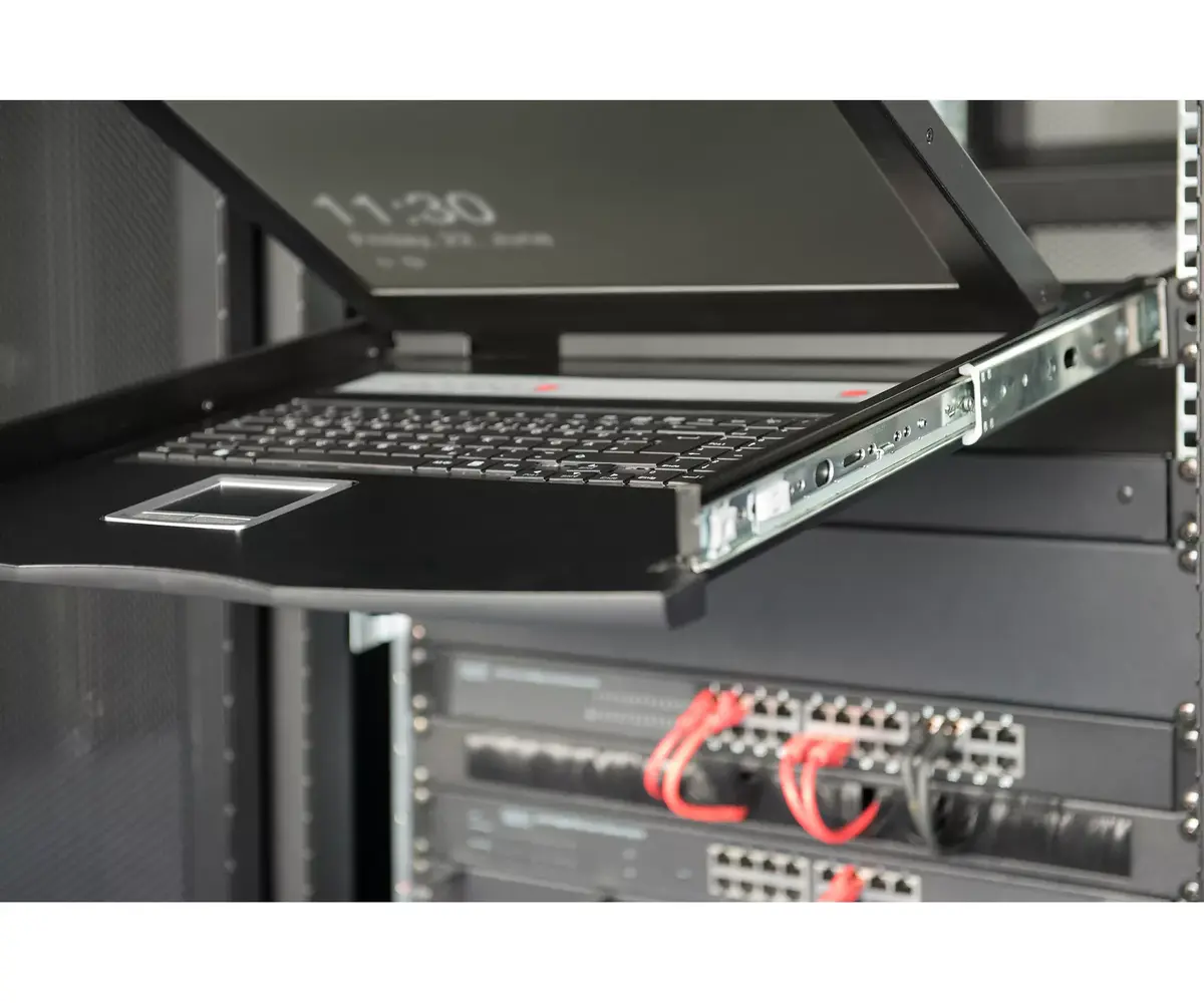 KVM консоль Digitus 19" LCD 16-Port VGA Photo 14