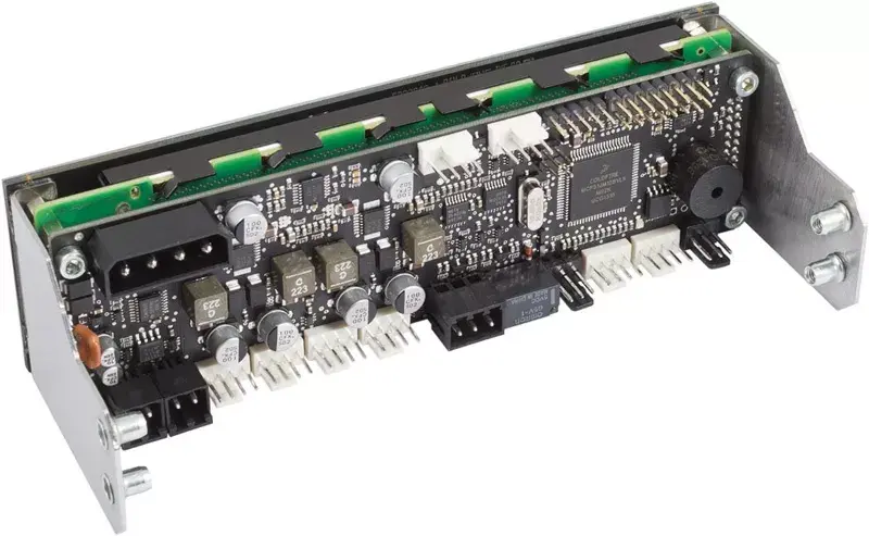 Fan speed controller Aqua-Computer 53145 with LCD Photo 2