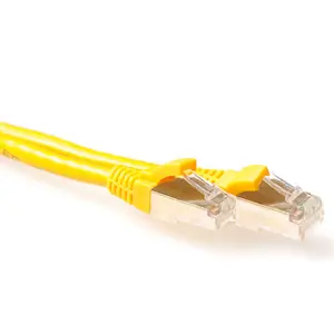 ACT Dzeltenu 7 Metru SFTP CAT6A Tīkla Kabelis ar Aizsargātiem RJ45 Savienotājiem un Zeltītiem Kontaktiem