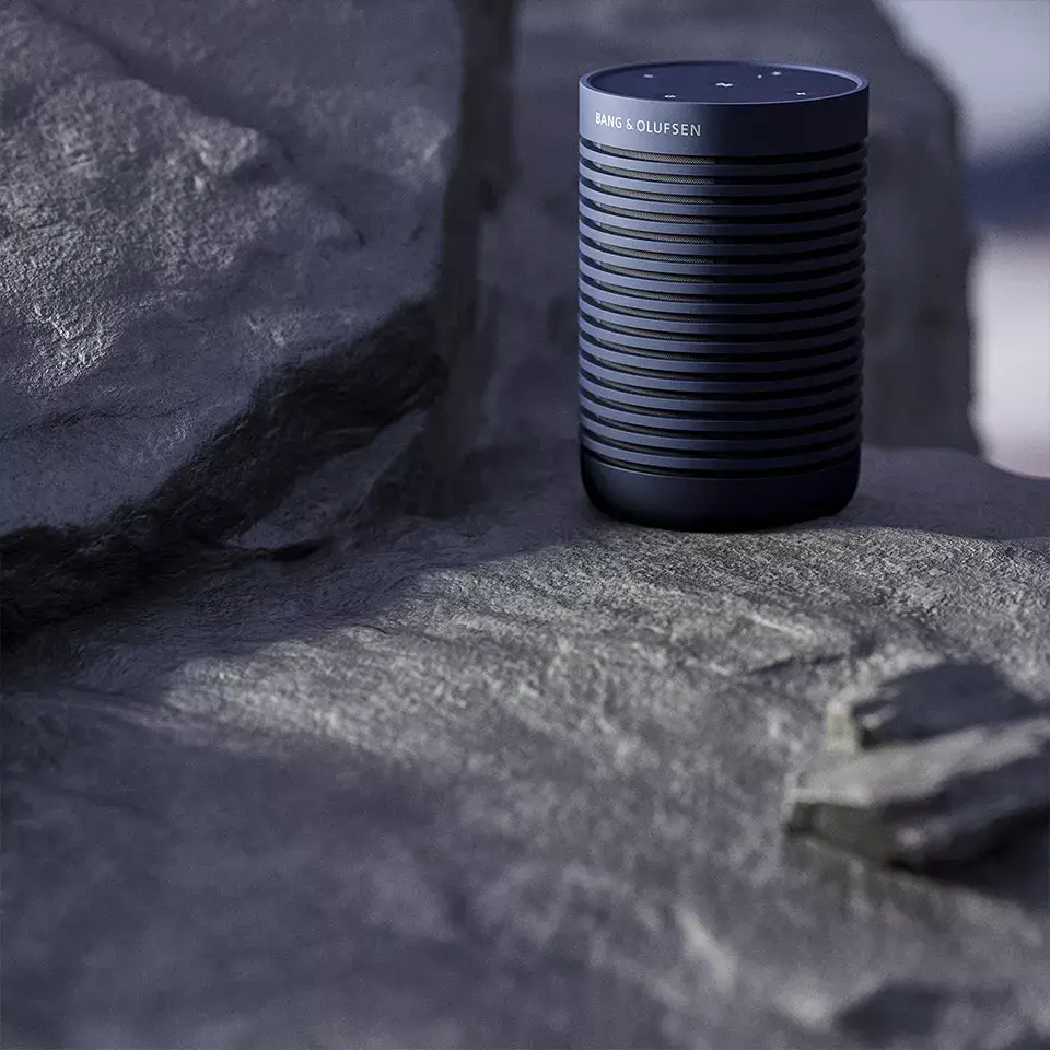 Портативная колонка Bang & Olufsen BeoSound Explore 1626012 Photo 8