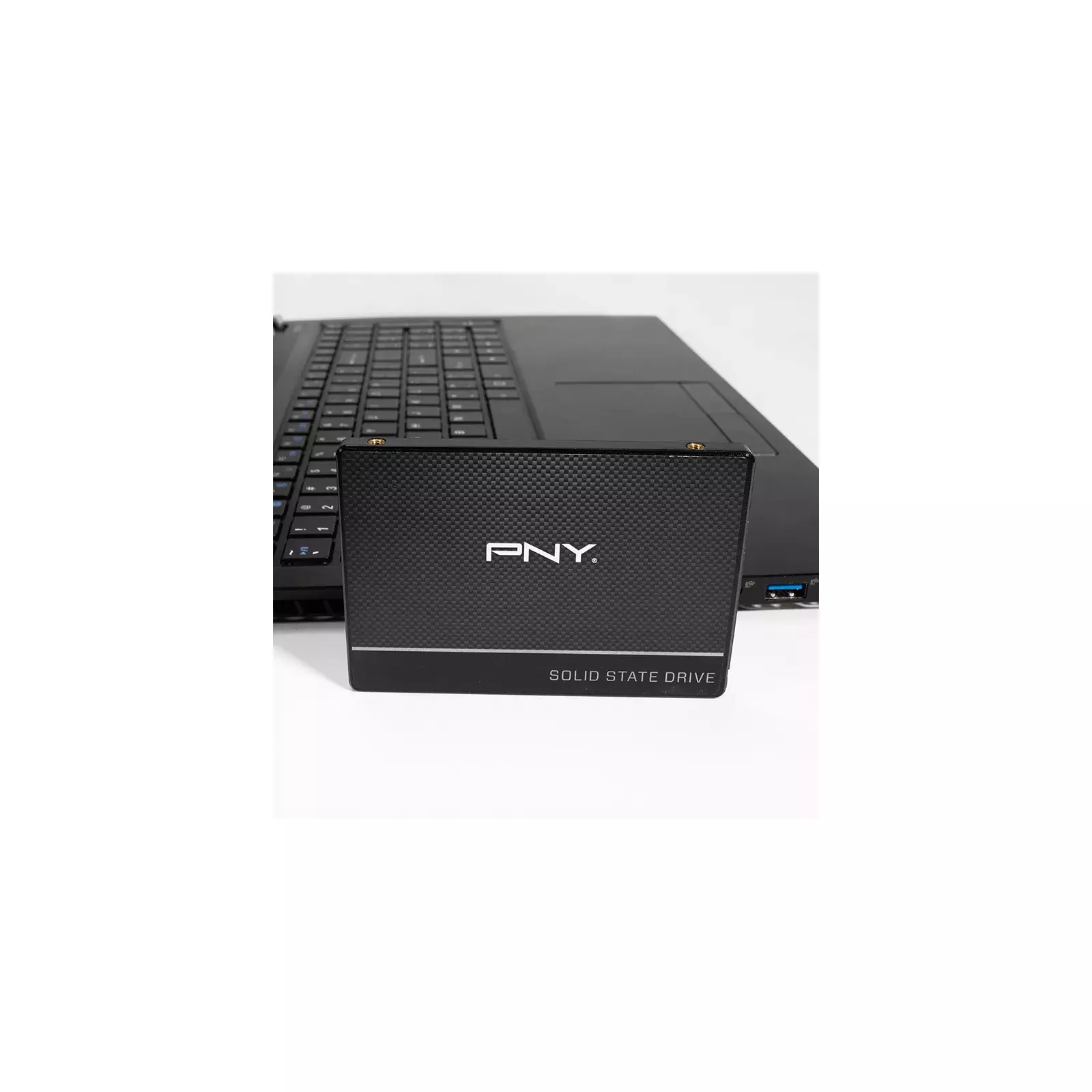 PNY SSD7CS900-4TB-RB Photo 2