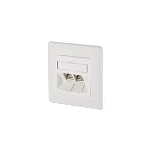 Розетка RJ-45 BTR NETCOM 130B12D21002-E Белая