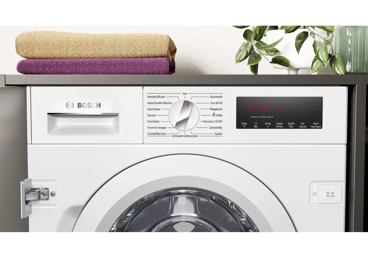 Bosch Serie 8 WIW28443 Washing Machine Photo 2