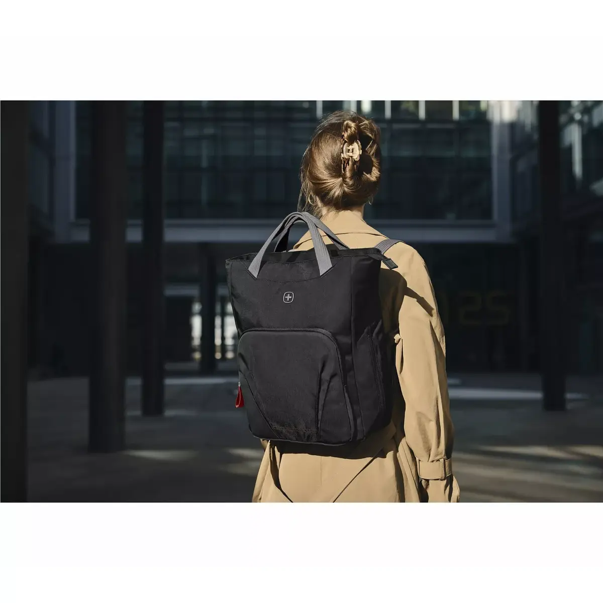 Dāmu soma Wenger SwissGear Motion Vertical Tote Photo 8