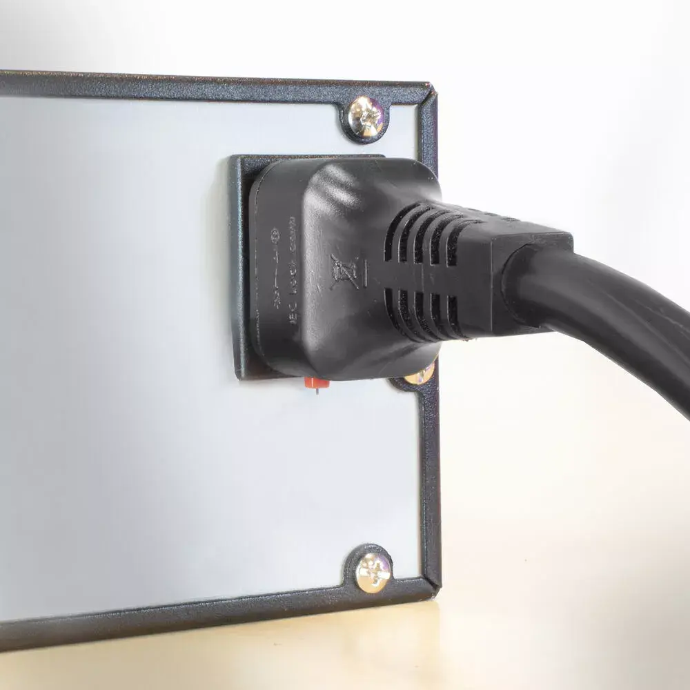 ACT Powercord C19 IEC Lock PC1174 Photo 3
