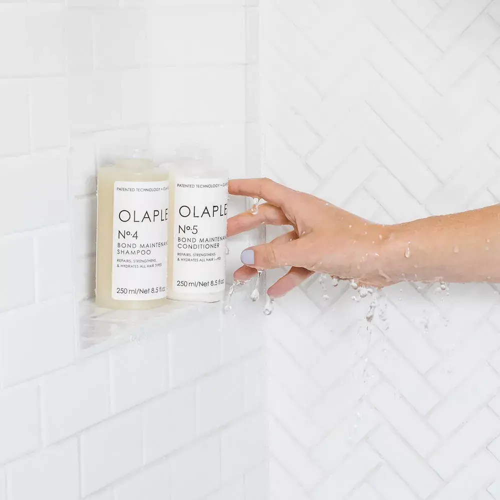 OLAPLEX Nº.4 Bond Maintenance Шампунь Photo 3
