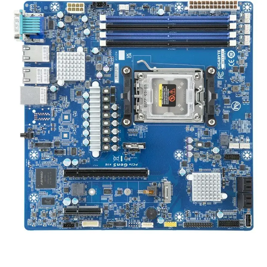 GIGABYTE MC13-LE1 B650E microATX motherboard Photo 2