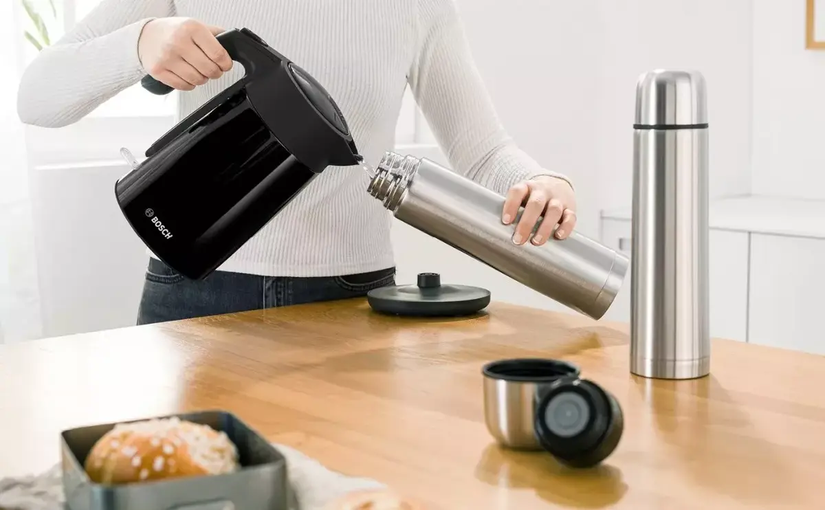 Bosch electric kettle TWK 7L463 Photo 11