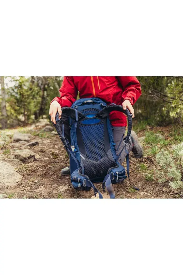 Треккинговый рюкзак Gregory Float Zulu 40 Photo 4