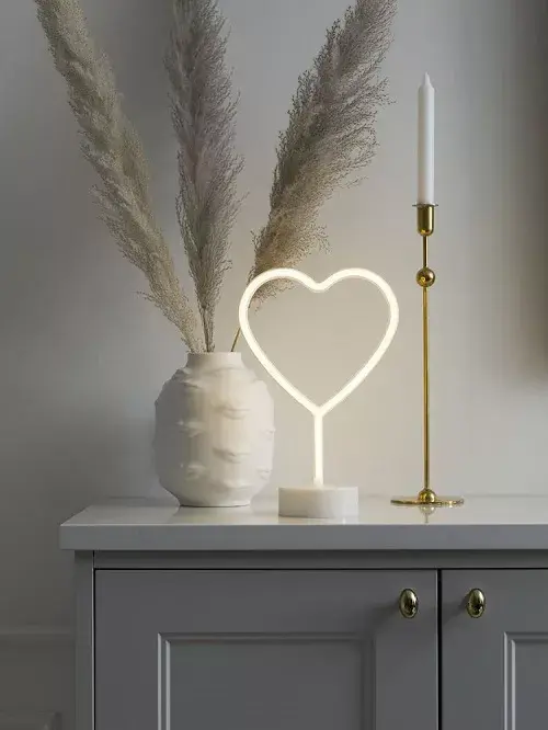 Konstsmide Heart Neon LED galda dekors 30.5 cm Photo 3