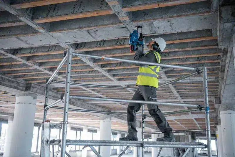 Перфоратор Bosch GBH 18V-28 C Photo 4