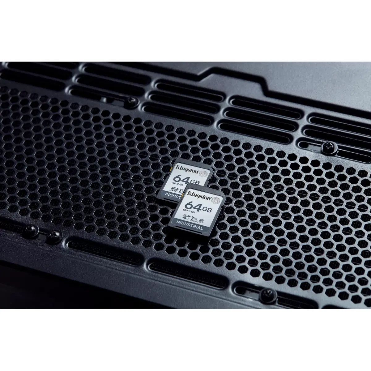 Zibatmiņa Kingston Technology 64GB SDXC Industrial pSLC Photo 10
