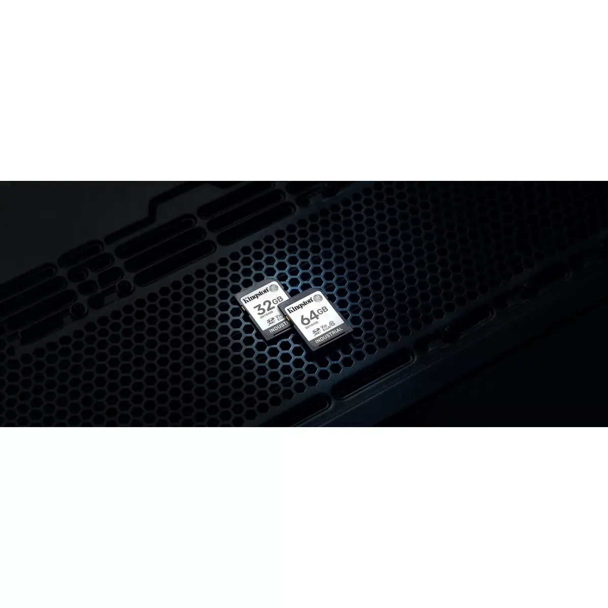 Флеш-память Kingston Technology 32ГБ SDHC Industrial pSLC Photo 5