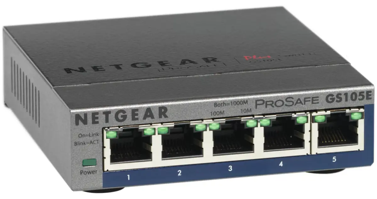Управляемый коммутатор NETGEAR GS105E-200PES Photo 3