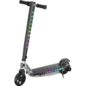Электросамокат Razor Power Core E90 Lightshow — максимальная скорость 16 км/ч, до 80 мин езды, аккумулятор 12 В, цельнолые колёса