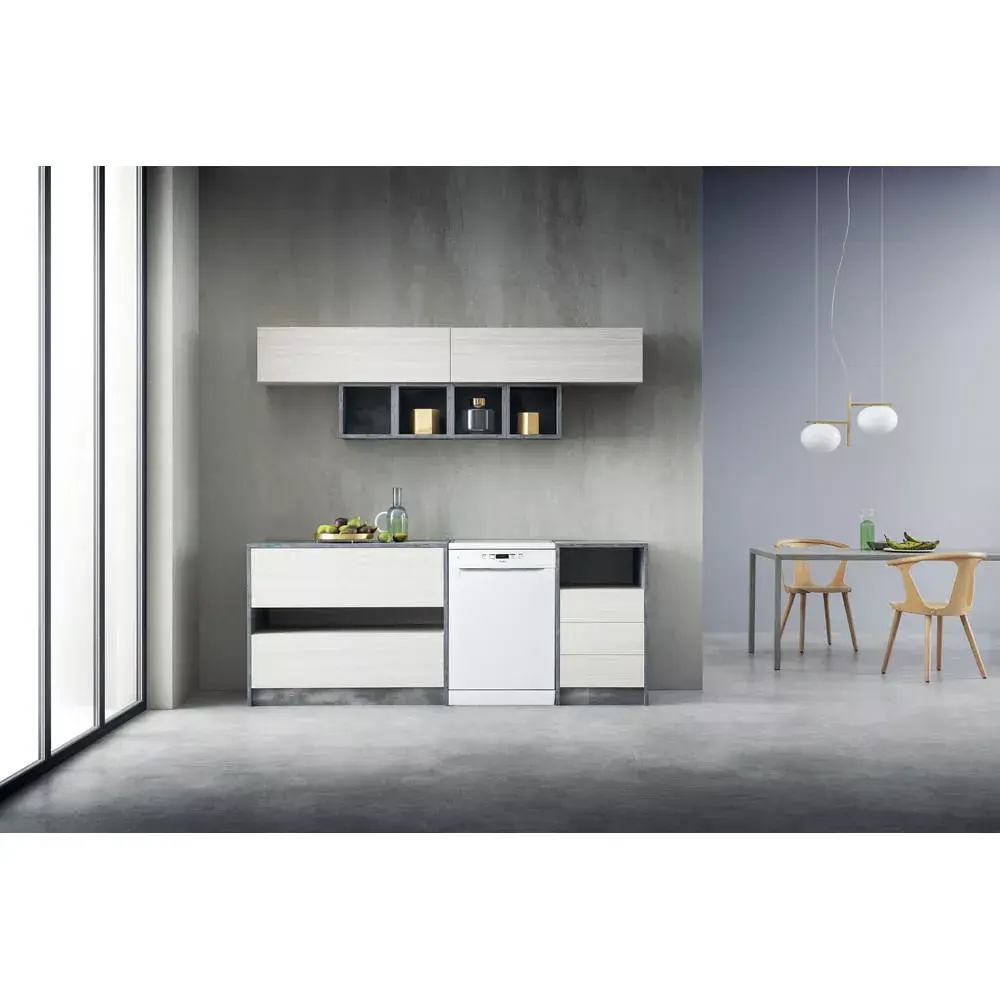 Whirlpool W2FHD624 Dishwasher Photo 3
