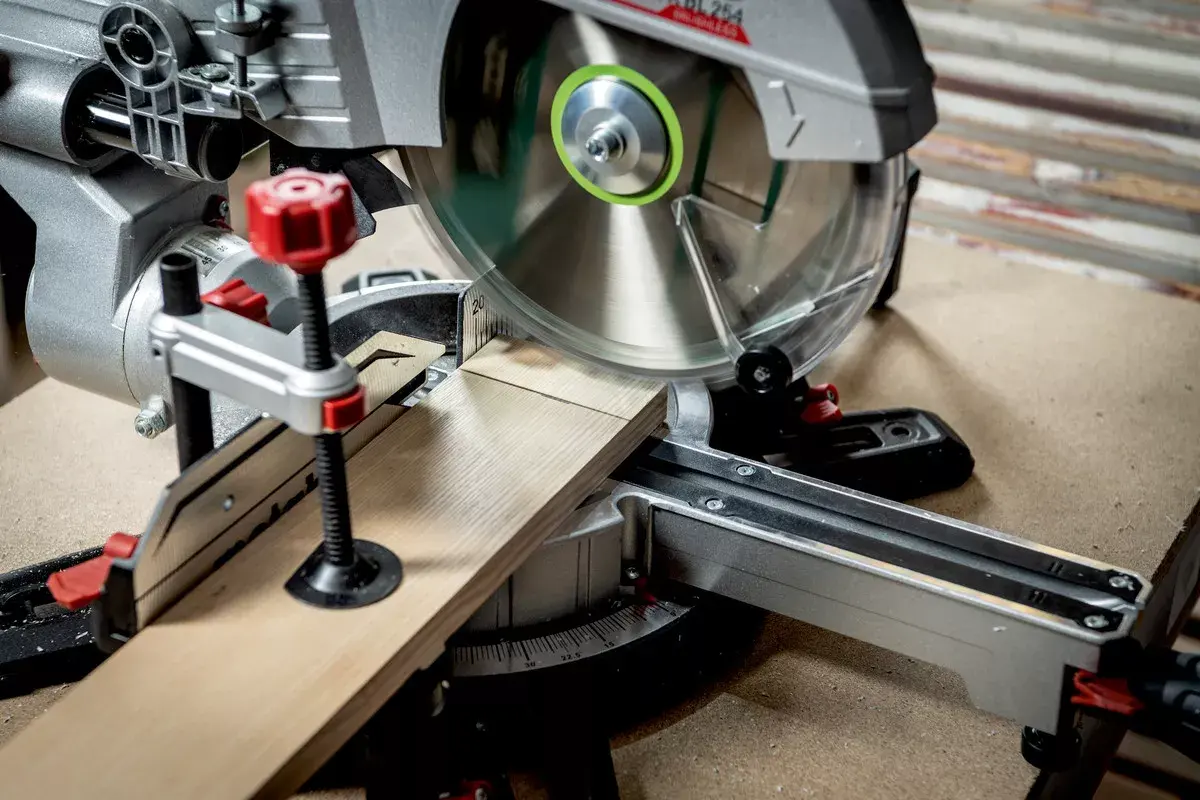 Zāģis Metabo KGS 18 LTX BL 254 Photo 3