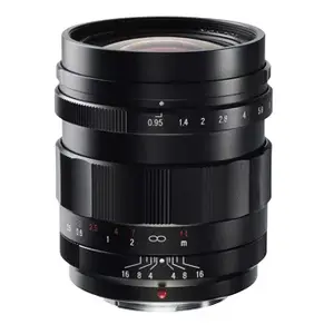 Camera lens Voigtländer Nokton 25mm F0.95 for SLR — 25mm focal, f/0.95, 11/8 elements/groups, 0.17 m close focus, black