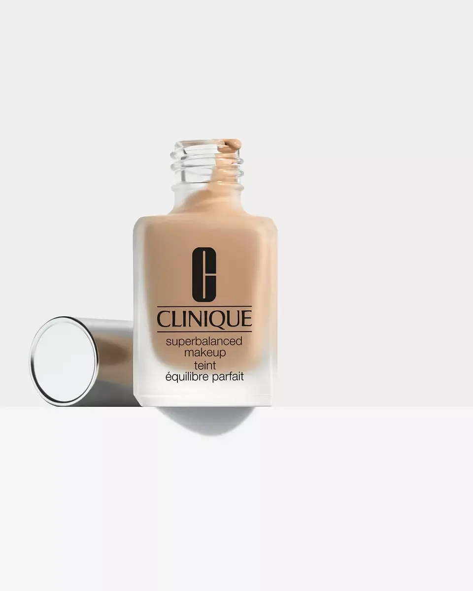 Korektors Clinique Superbalanced Makeup 63.5 Linen Photo 4