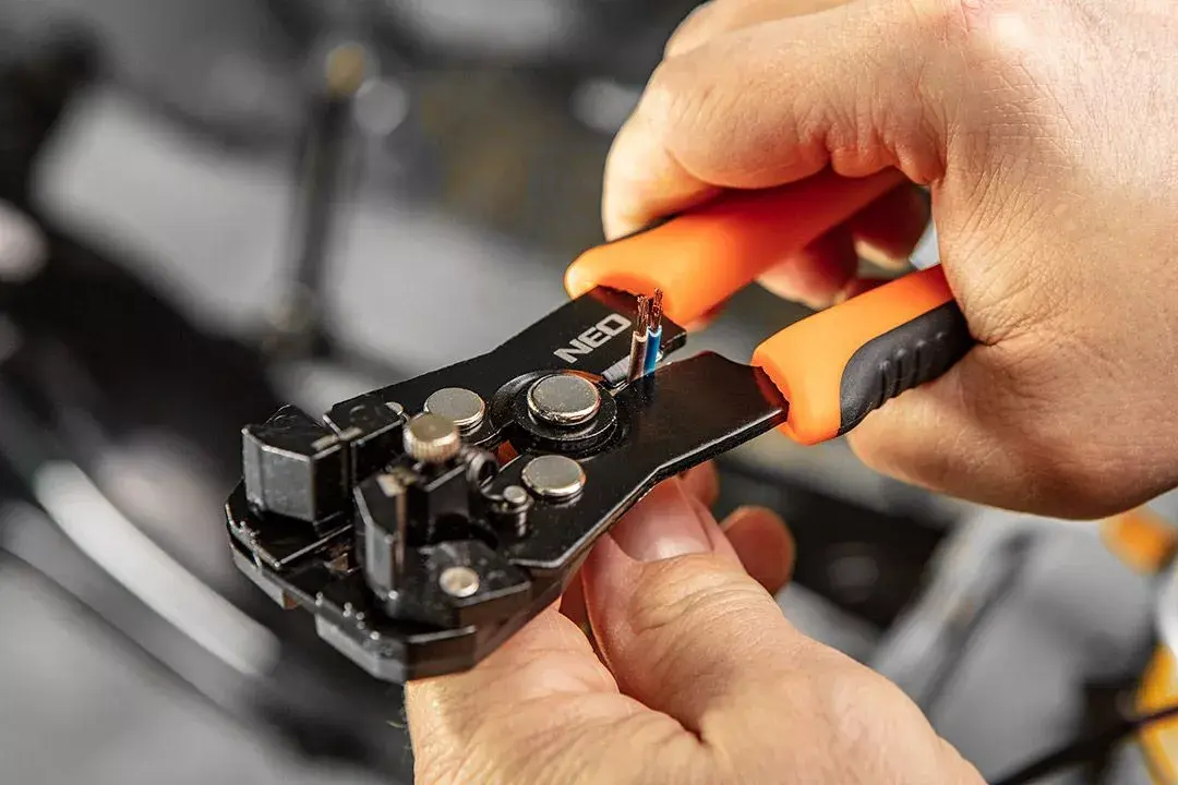Стриппер для кабеля NEO tools 01-540 Photo 5