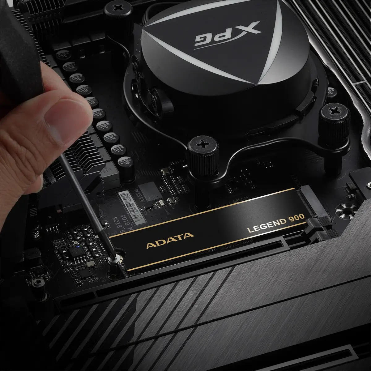 ADATA LEGEND 900 1 TB M.2 NVMe SSD Photo 4