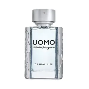 Eau de Toilette Salvatore Ferragamo Uomo Casual Life 50 ml — vīriešu aromāts, augšējās notis: kardamons, citronu, violetā