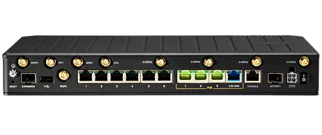 CradlePoint E300C-18B Wi‑Fi 6 router Photo 2