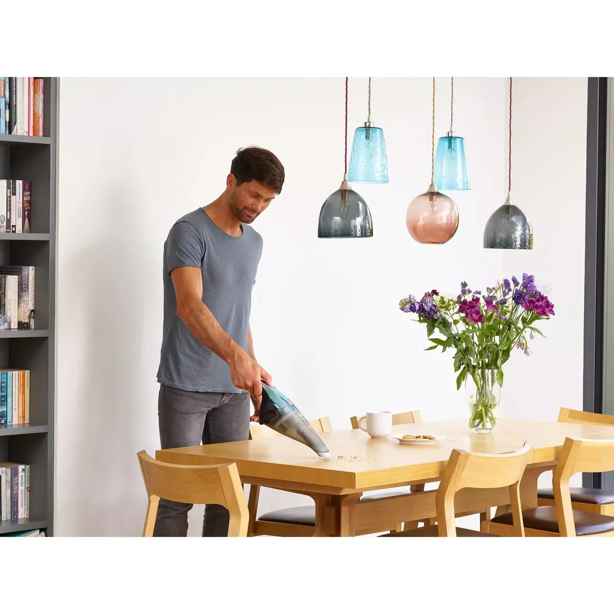 Портативный пылесос Black & Decker NVC220WBC-QW Photo 9