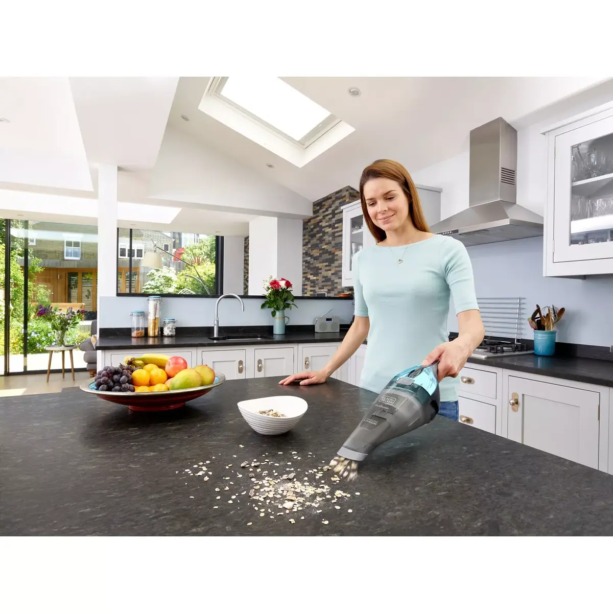Портативный пылесос Black & Decker NVC220WBC-QW Photo 11