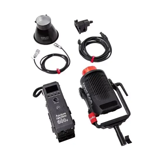 Aputure LS 600D V-mount LED gaisma Photo 5