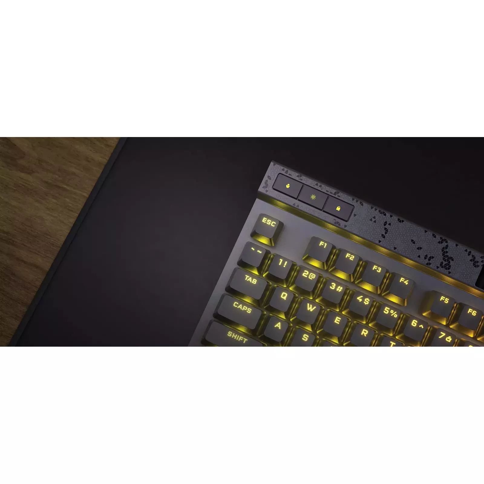 Corsair Gaming K70 Max (Corsair MGX) - Clavier PC - Garantie 3 ans LDLC