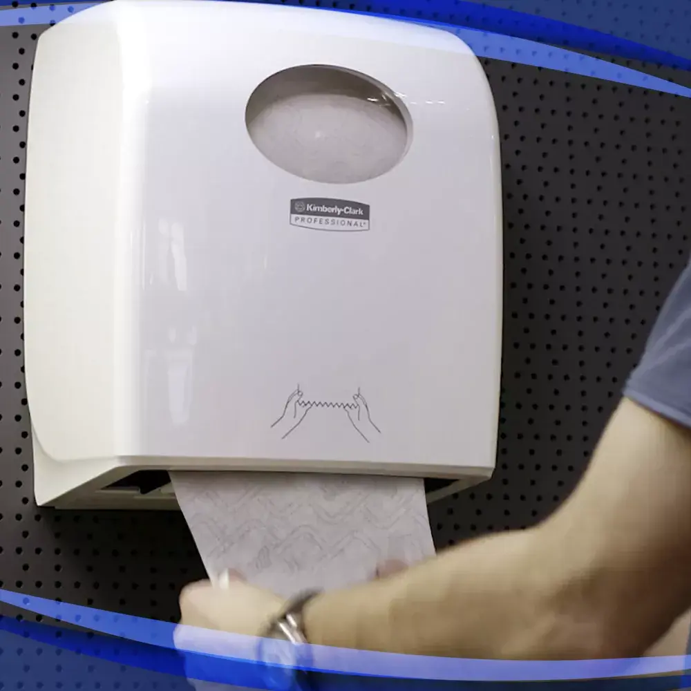 Kimberly-Clark 7955 Roll Paper Towel Dispenser Photo 5