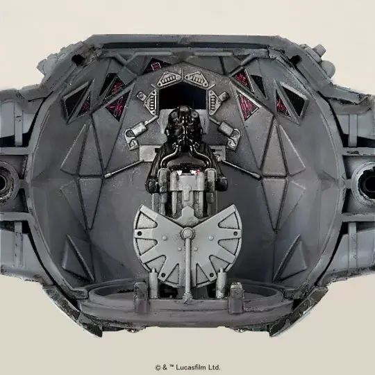 REVELL TIE Interceptor 1:72 plastmasas modelis Photo 5