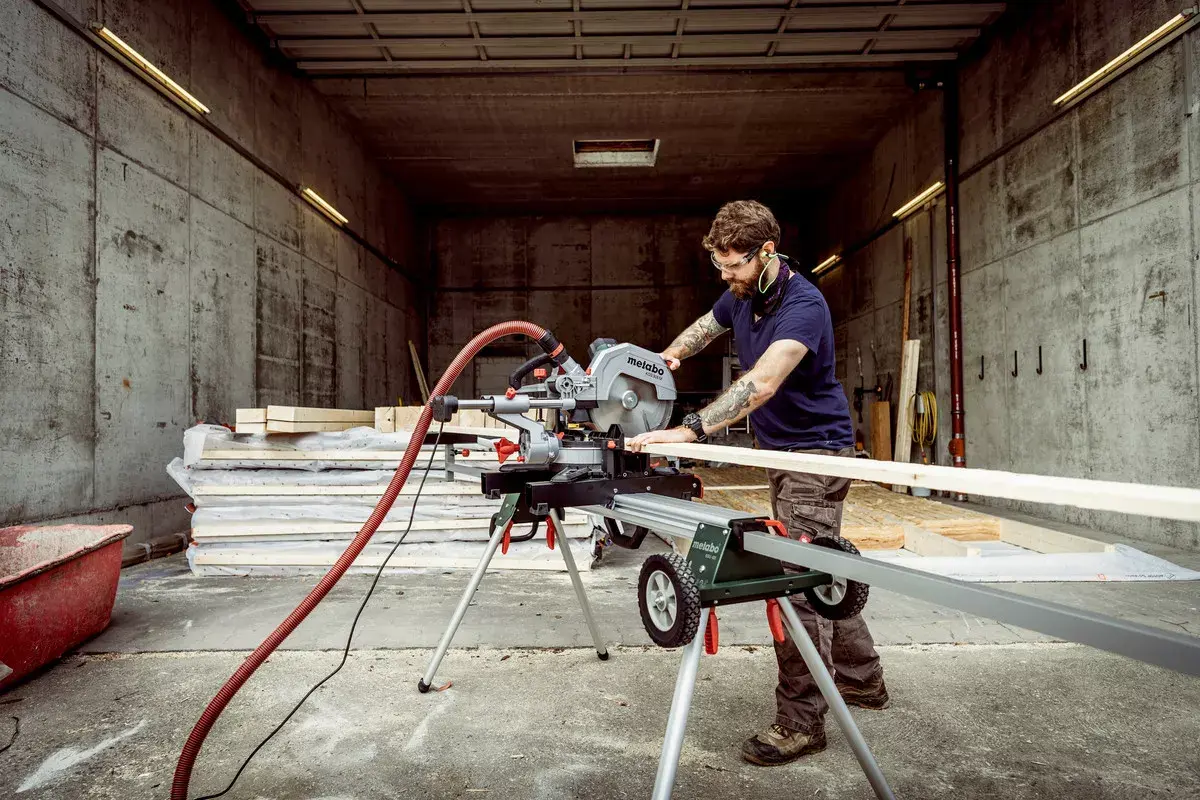 Zāģis Metabo KGS 305 M Photo 2