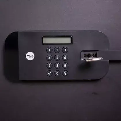 Портативный сейф Yale YSFB/250/EB1 Photo 3