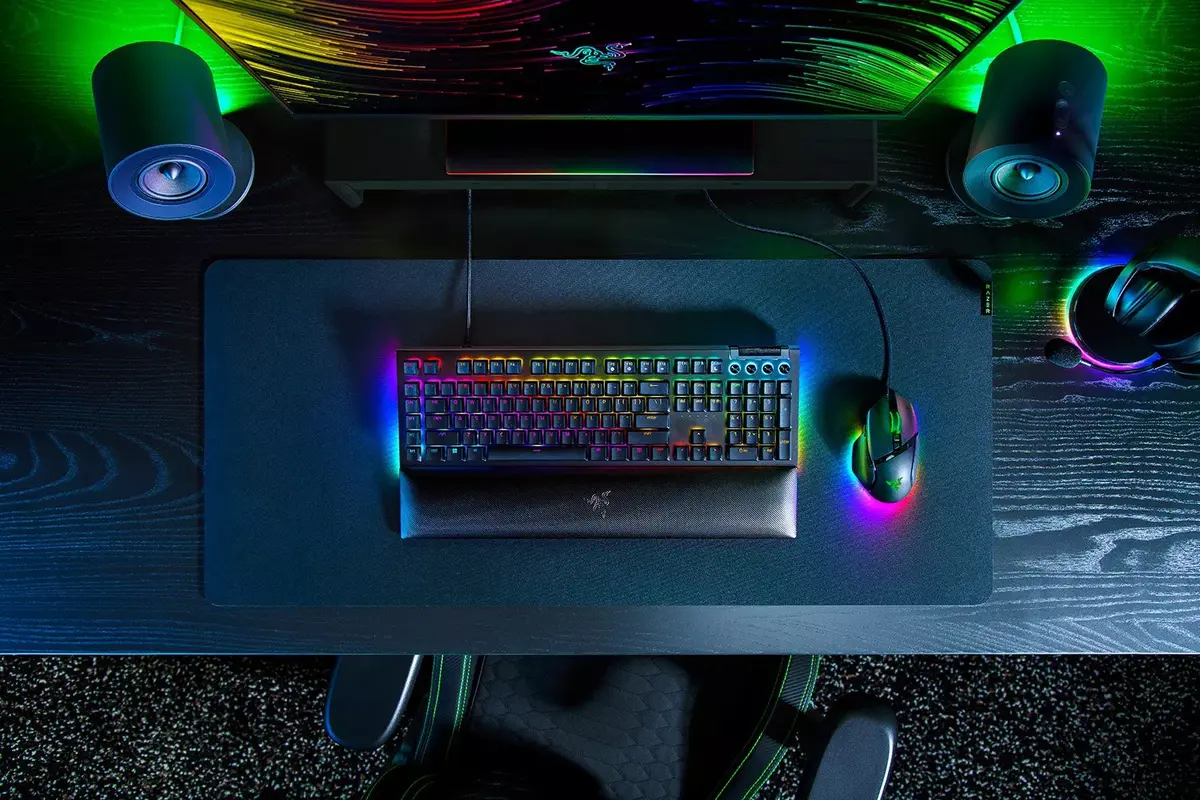 Клавиатура Razer BlackWidow V4 Photo 2