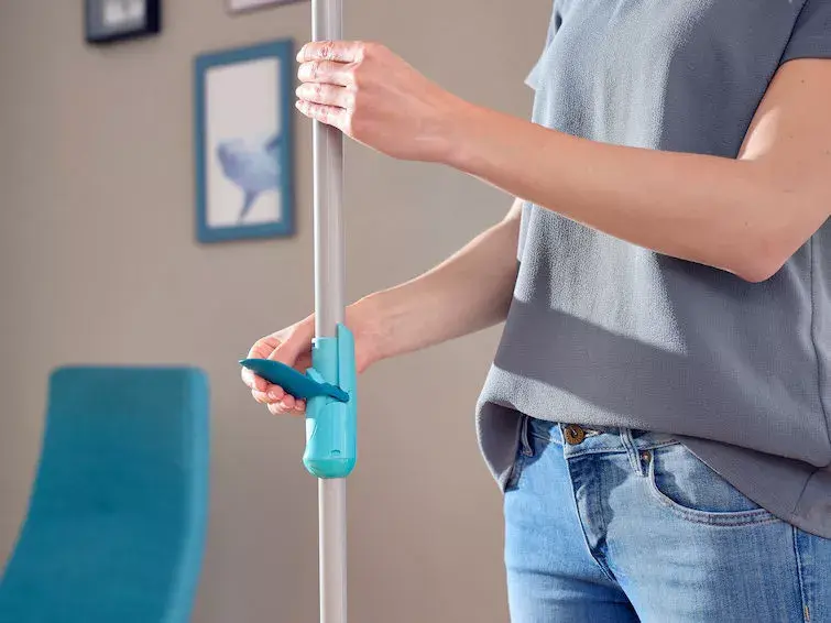 Система мытья полов Leifheit CLEAN TWIST Ergo Disc Mop Set Photo 5